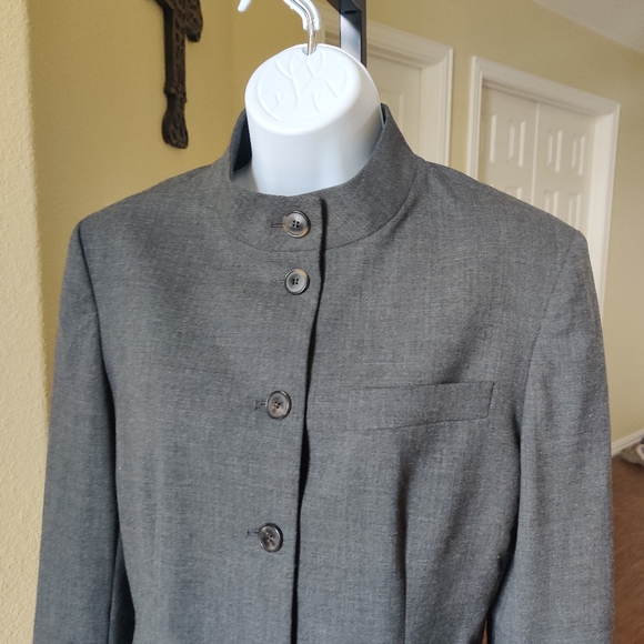 Calvin Klein Made In Italy 2pc Gray Pant Suit - Picture 5 of 16